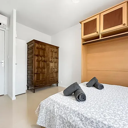 Апартаменты Evasion Douce En Centre-ville De St-raphael *